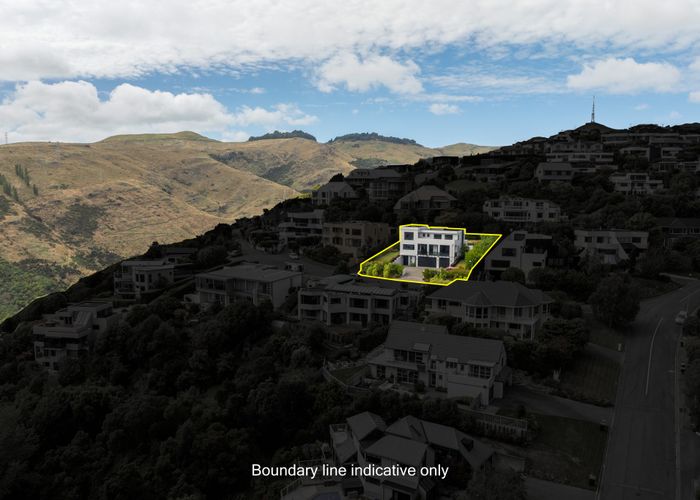  at 4 Scarff Place, Cashmere, Christchurch
