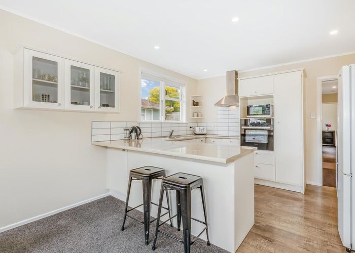  at 89 Rangituhi Crescent, Takapuwahia, Porirua