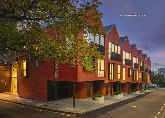  at 6/4 Madeira Place, Grafton, Auckland City, Auckland