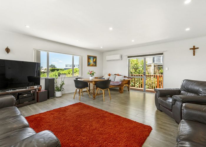  at 60A Topliss Drive, Northcross, North Shore City, Auckland