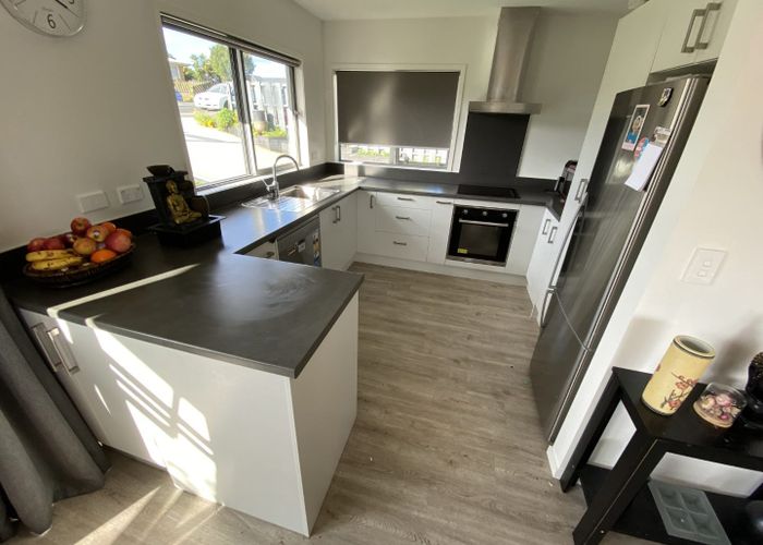  at 20 McLeod Road, Weymouth, Auckland