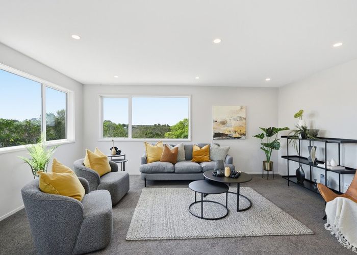  at 8 Winhall Rise, Remuera, Auckland City, Auckland