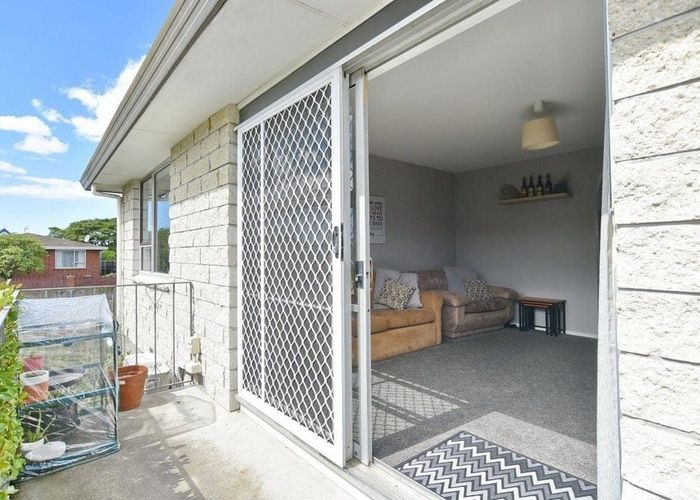  at 5A James Condon Place, Redwood, Christchurch City, Canterbury