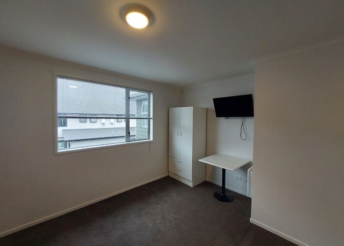  at 2C/52 Helena Rd, Hillcrest, Hamilton, Waikato