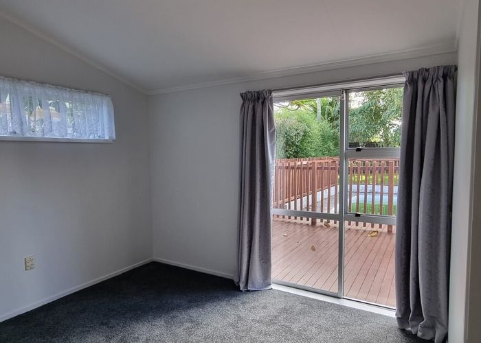  at 2/1569 Great North Road, Waterview, Auckland City, Auckland