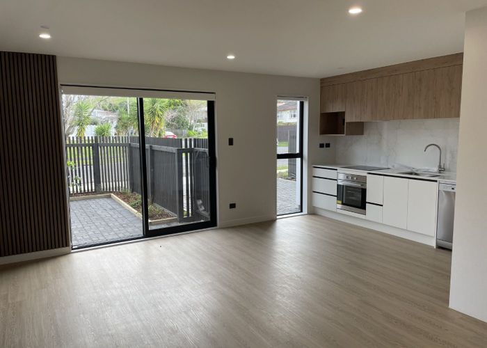 at 5/9 Kamaka Road, Mangere Bridge, Manukau City, Auckland
