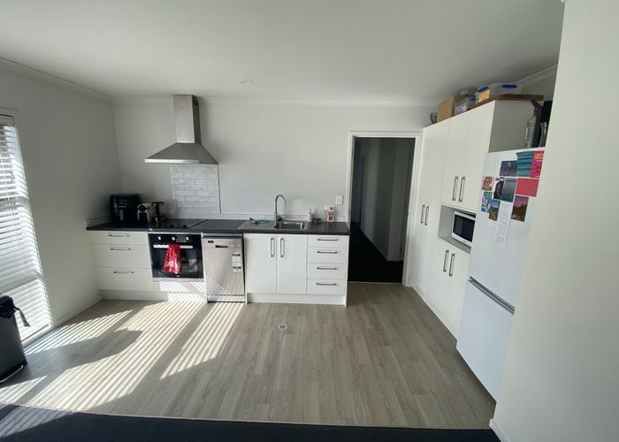  at 2 Hilton Road, Saint Andrews, Hamilton, Waikato