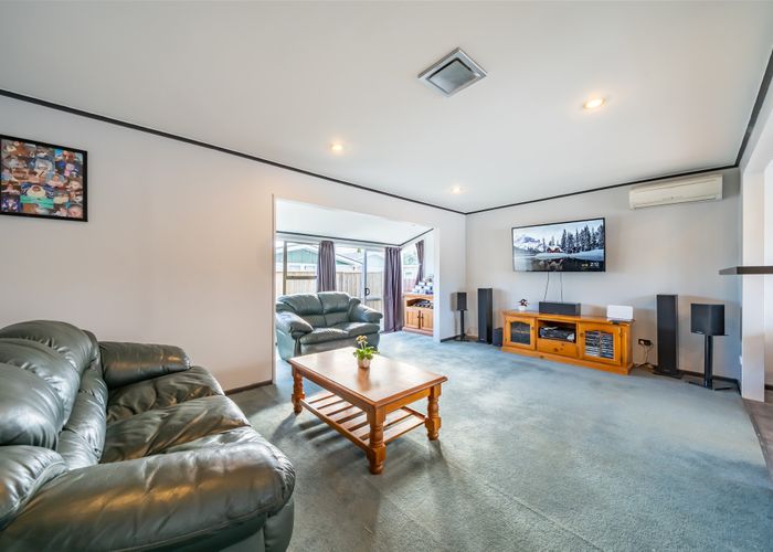  at 27 Mountbatten Grove, Clouston Park, Upper Hutt
