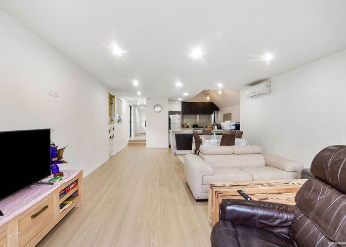  at 681A Hillsborough Road, Mount Roskill, Auckland City, Auckland