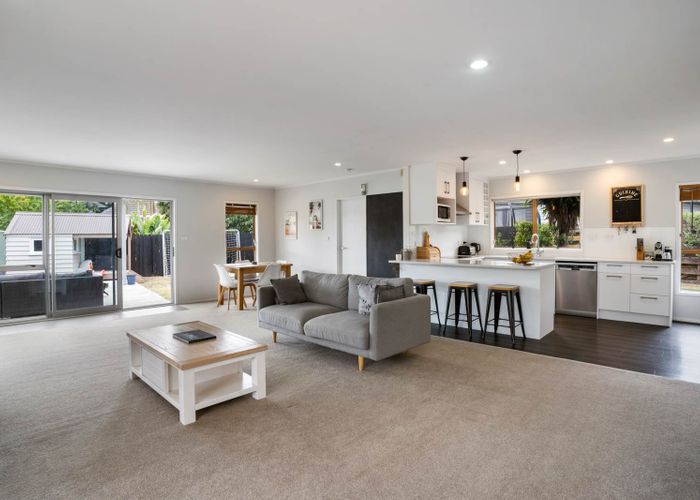  at 42 Finnerty Avenue, Howick, Auckland