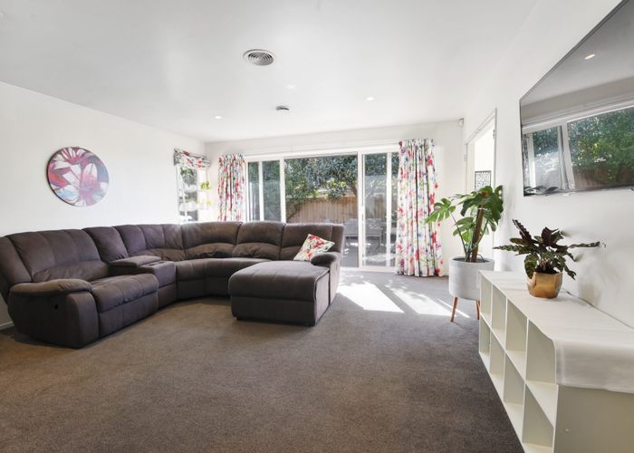  at 6 Punga Lane, Parklands, Christchurch