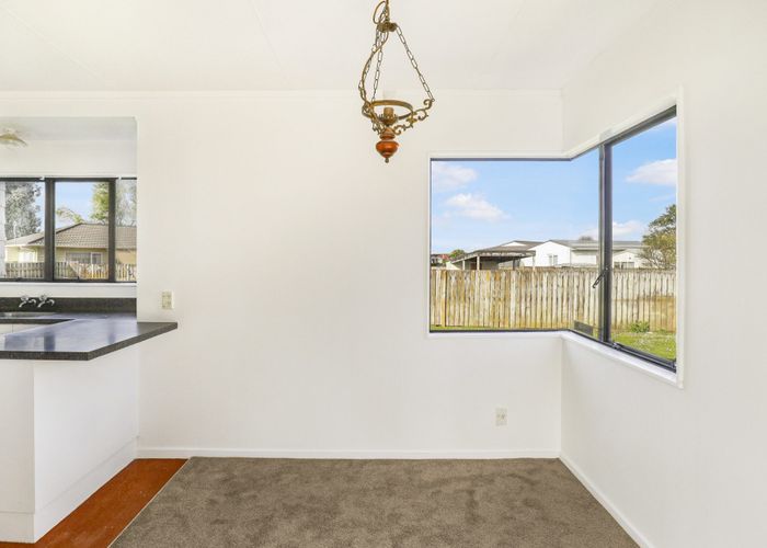  at 86 Maplesden Drive, Clendon Park, Manukau City, Auckland