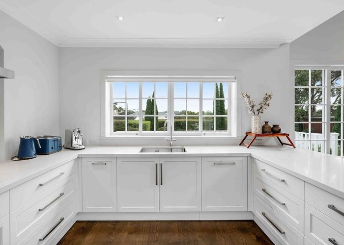  at 10 Upland Road, Remuera, Auckland