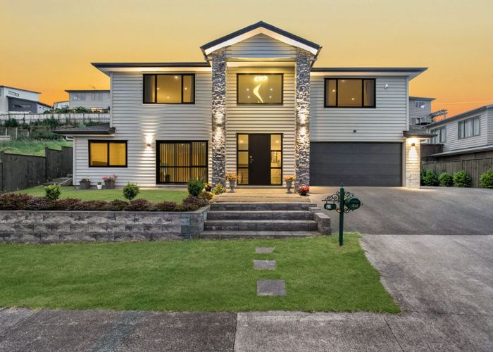  at Granny/21 Dawood Place, The Gardens, Manukau City, Auckland