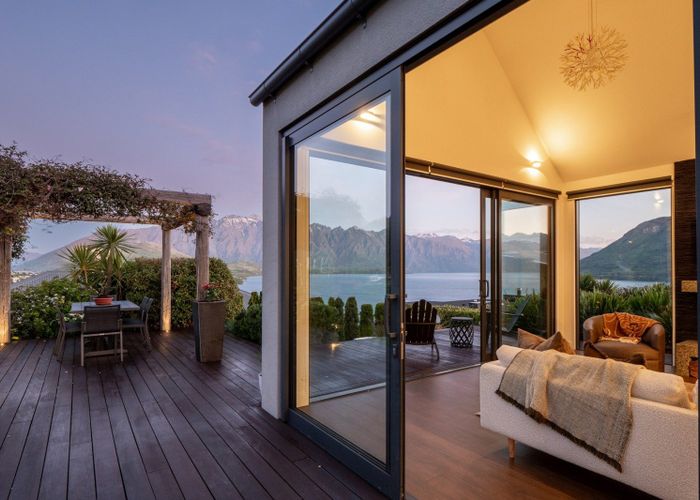  at 1 Whitbourn Place, Fernhill, Queenstown