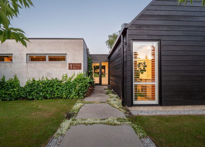  at 1 Larkins Way, Arthurs Point, Queenstown-Lakes, Otago