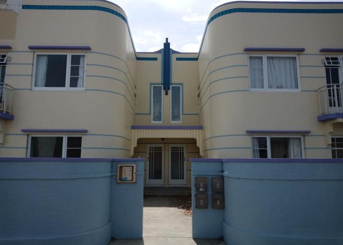  at 2/41 Victoria Street, Alicetown, Lower Hutt, Wellington