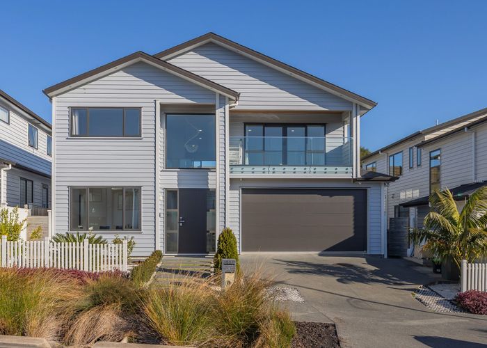  at 23 Bight Road, Long Bay, Auckland