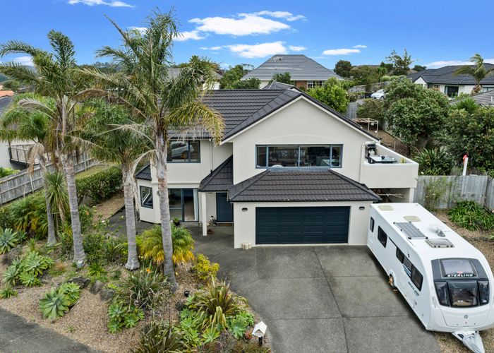  at 19 Rivervale Grove, Stanmore Bay, Whangaparaoa