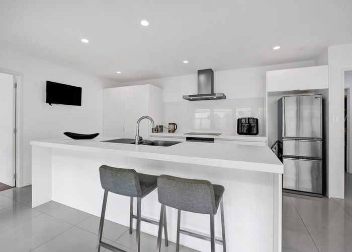  at 16 Egmont Street, Patea, South Taranaki, Taranaki