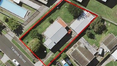  at 12 Taratoa Street, Point England, Auckland