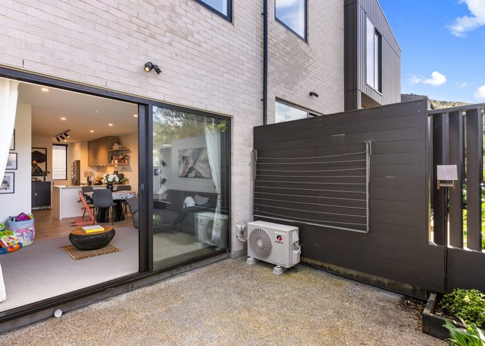  at 14 Ara Toutouwai, Karori, Wellington, Wellington