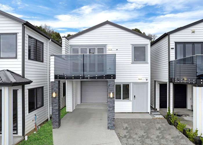  at 82 Joseph Street, Flat Bush, Manukau City, Auckland