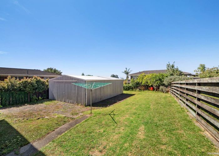  at 31 Royal Road, Massey, Waitakere City, Auckland