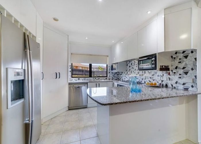  at 96 Pitt Avenue, Clendon Park, Manukau City, Auckland