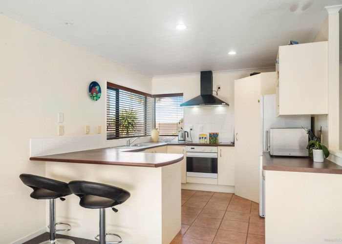  at 54 Ian Sage Avenue, Long Bay, North Shore City, Auckland