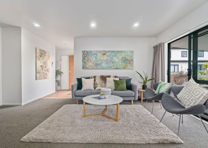  at 15A Preston Avenue, Henderson, Auckland