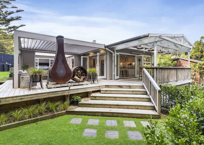  at 1/246 Onewa Road, Birkenhead, Auckland