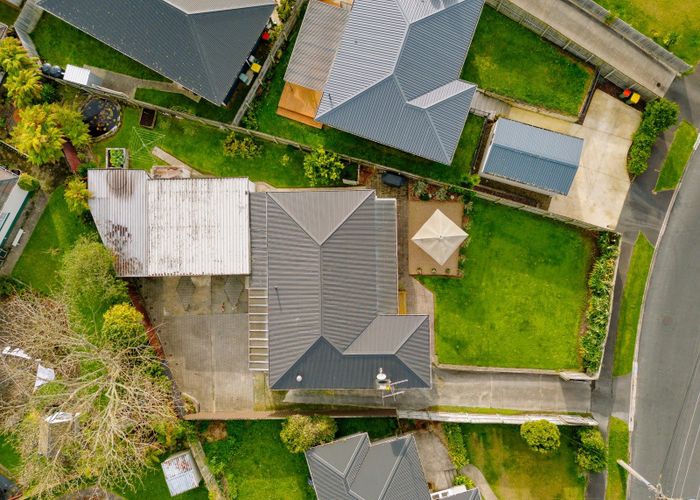 at 33 Urlich Avenue, Melville, Hamilton