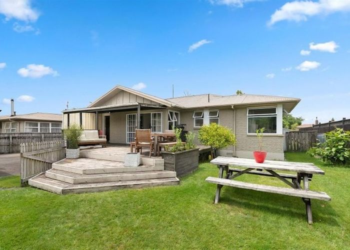  at 15 Kenrick Road, Pukehangi, Rotorua