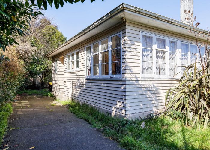  at 296 High Street, Dannevirke
