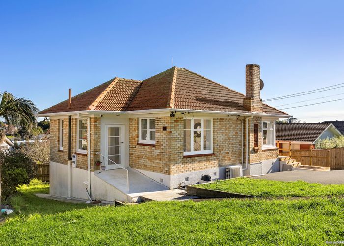  at 61 Rogan Street, Mount Roskill, Auckland City, Auckland