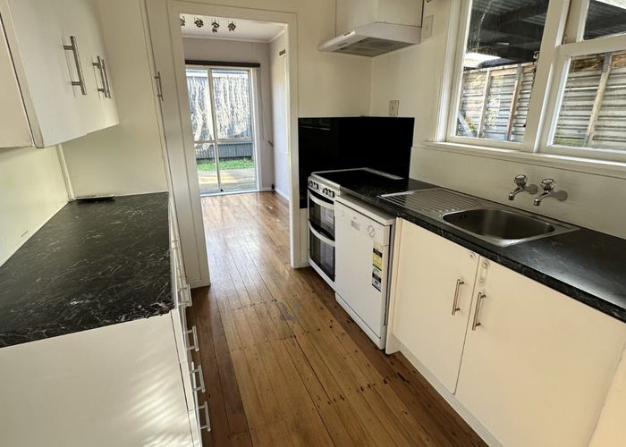  at 4 Waimarama grove, Birchville, Upper Hutt, Wellington