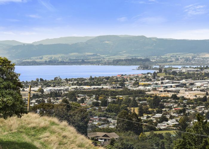  at 72 Mountain Road, Pukehangi, Rotorua, Bay Of Plenty