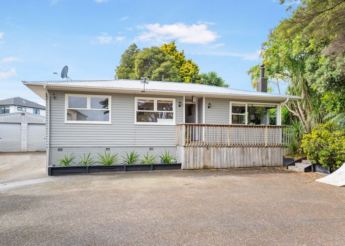  at 5 Glendene Avenue, Glendene, Auckland