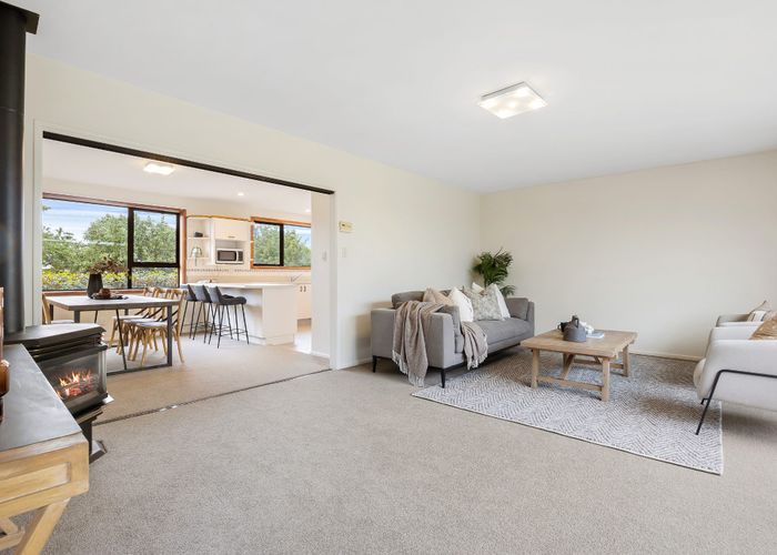  at 11A Woodstock Place, Russley, Christchurch