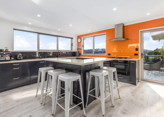  at 7 Tregear Place, Camborne, Porirua