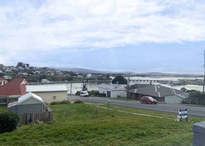  at 25 Bates Street, Riverton