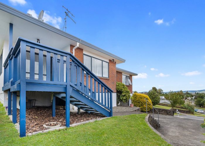  at 34 Redmond Street, Judea, Tauranga