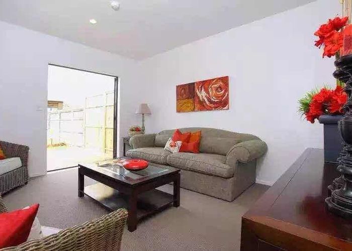  at 15/167 Whitney Street, Blockhouse Bay, Auckland