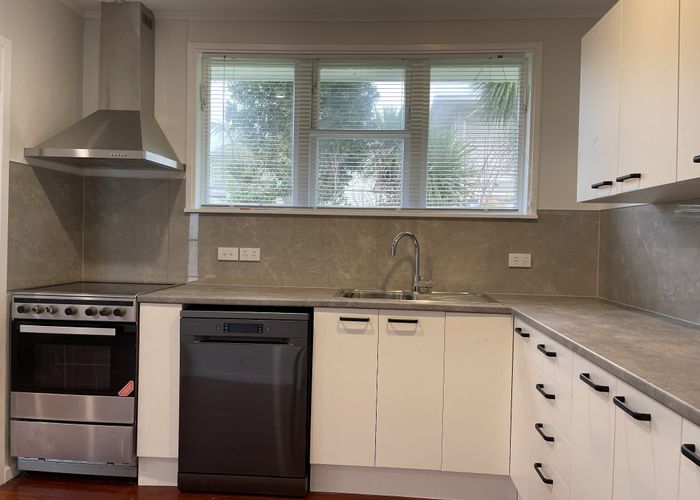  at 2/97 Aranui Road, Mount Wellington,, Mount Wellington, Auckland City, Auckland