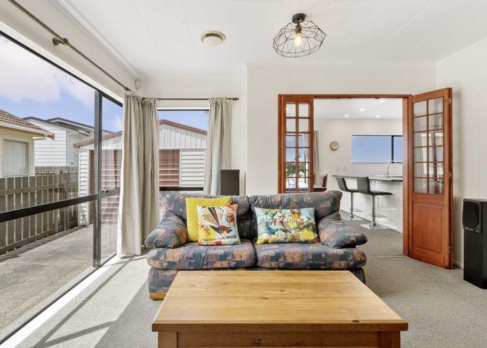  at 12B Cathie Place, Karori, Wellington