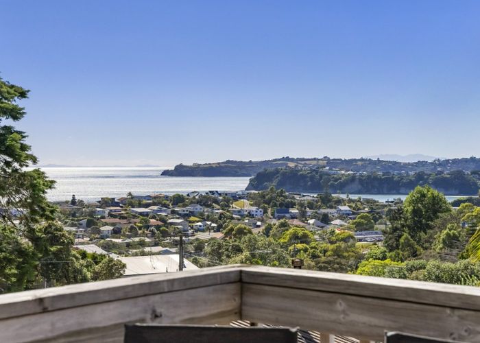  at 25 Elliston Crescent, Stanmore Bay, Rodney, Auckland