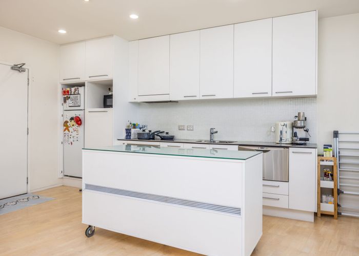  at 706/30 Beach Road, City Centre, Auckland City, Auckland