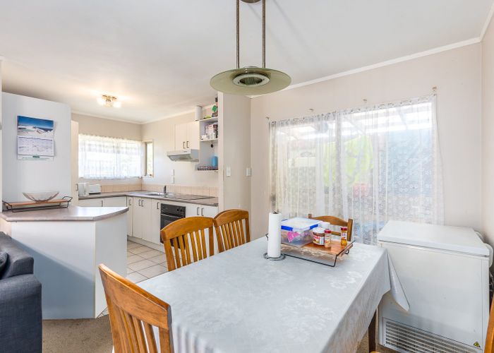  at 2/29 Earlsworth Road, Mangere East, Manukau City, Auckland