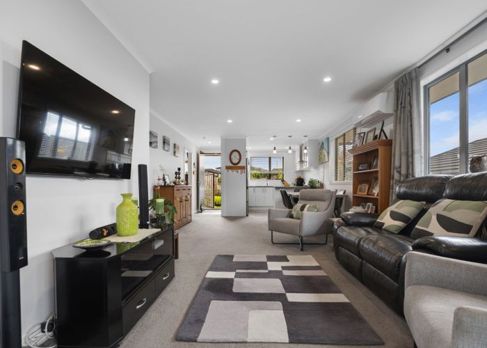  at 26/4 Greystone Place, Omokoroa, Western Bay Of Plenty, Bay Of Plenty